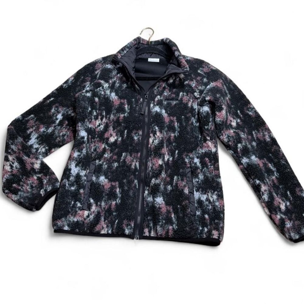 Womans columbia sherpa fleece zip up jacket with pockets